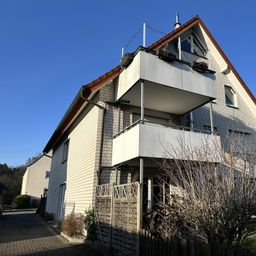 Klasse-Wohnung mit sonniger Balkon-Terrasse!