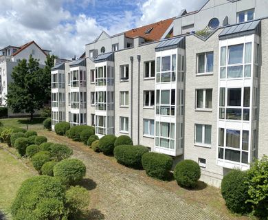 Tadellose Stadt-Wohnung mit Tiefgaragenplatz!